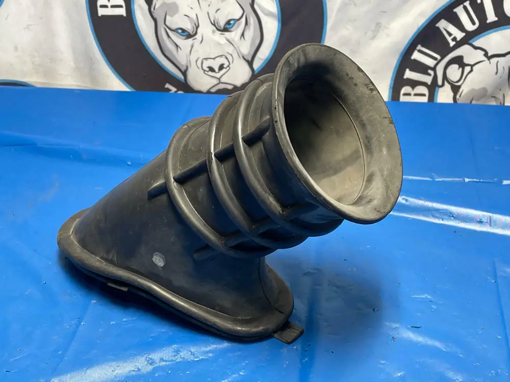 2003-04 Ford Mustang Svt Cobra Air Box Snorkle Oem 191 1