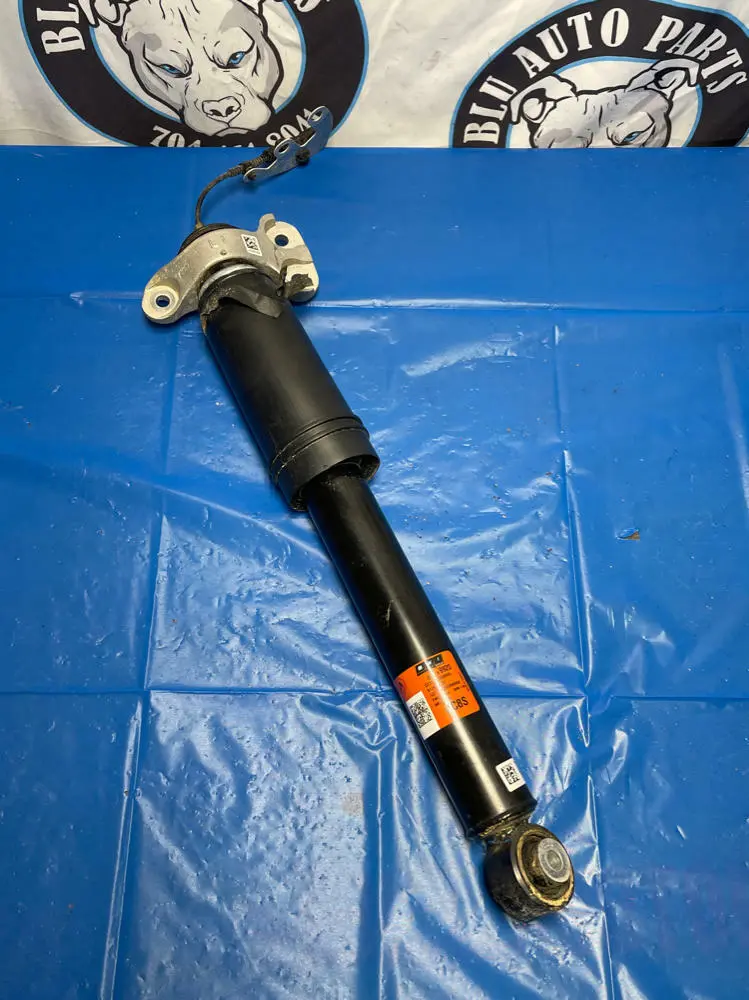 2018-23 Chevrolet Camaro Zl1 Passenger Shock Like New 169 1