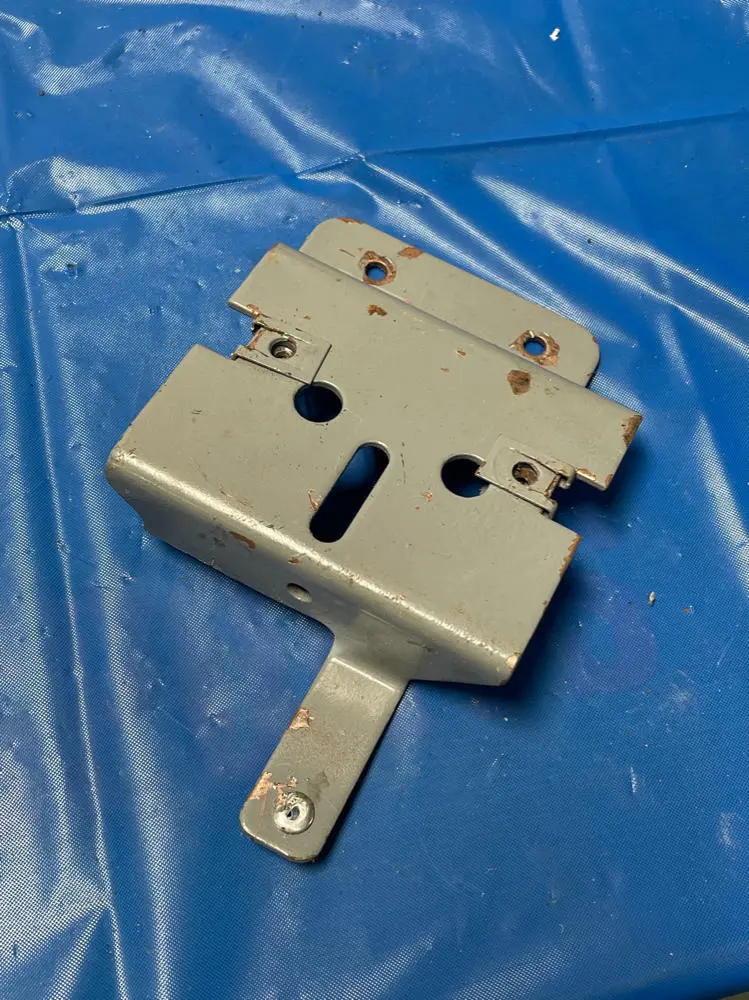 2003-04 Ford Mustang Svt Cobra Center Console Mount 191 1