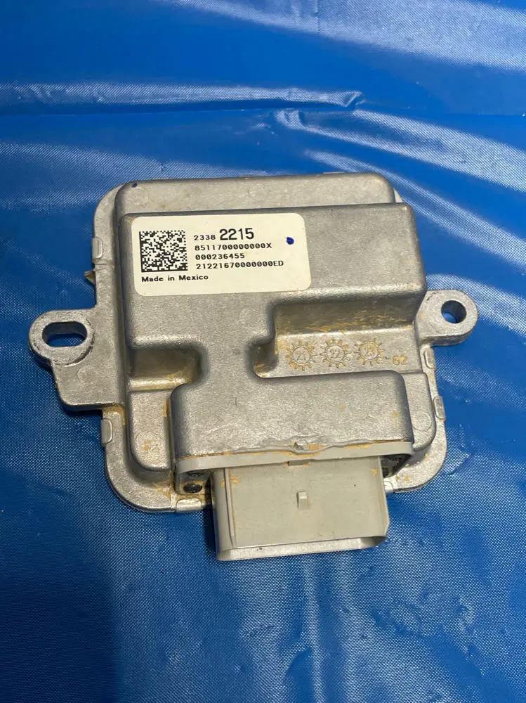 2018-23 Chevrolet Camaro Zl1 Fuel Pump Power Control Module 169 1