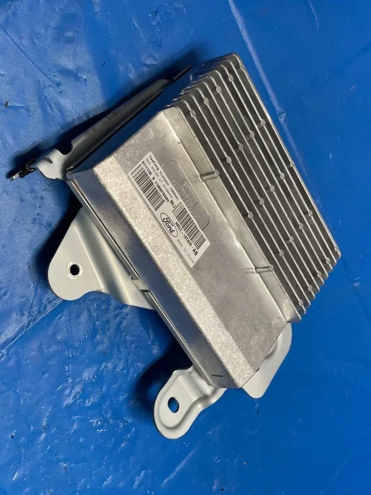 2018-23 Ford Mustang Gt Audio Amplifier 190 1