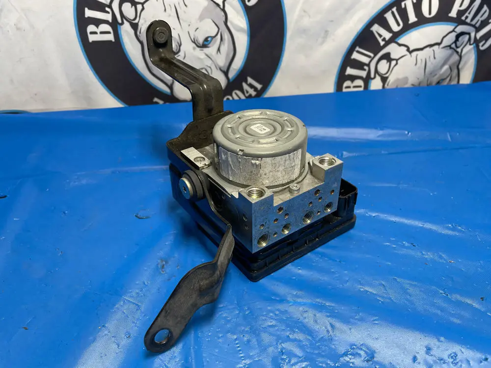 2015-23 Ford Mustang Gt Abs Module 190 1