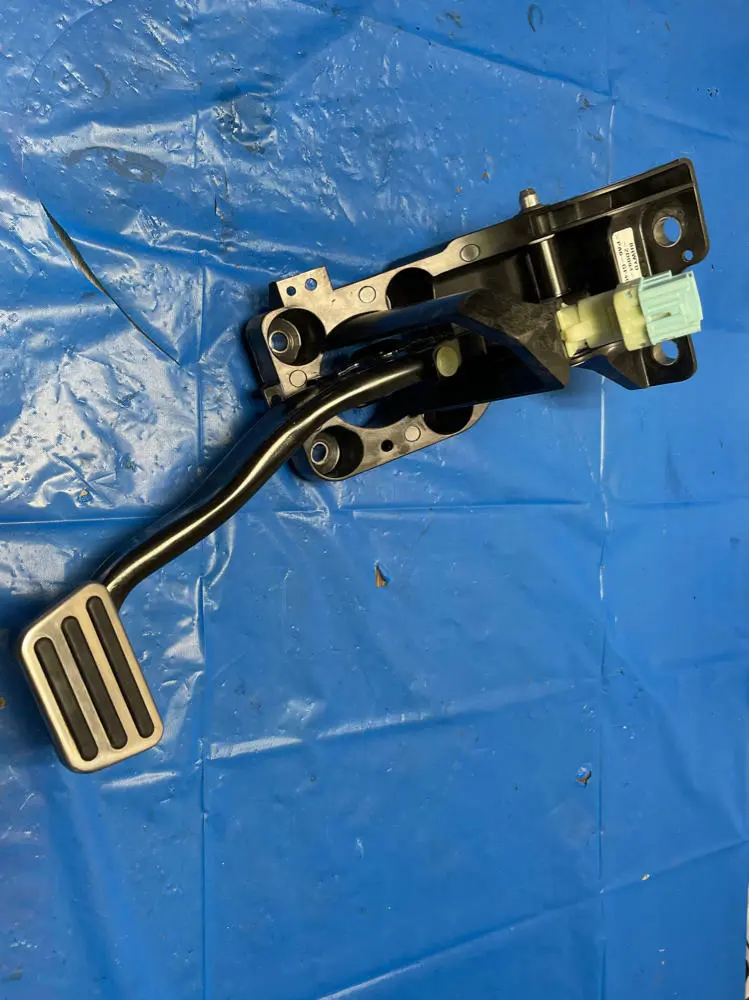 2015-23 Ford Mustang Gt Brake Pedal Assembly 190 1