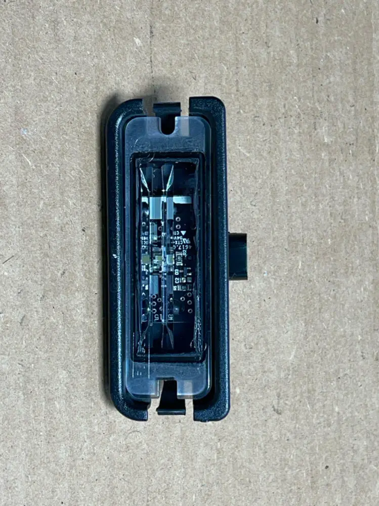 2018-23 Ford Mustang Rear Oem Led License Plate Light 195 1