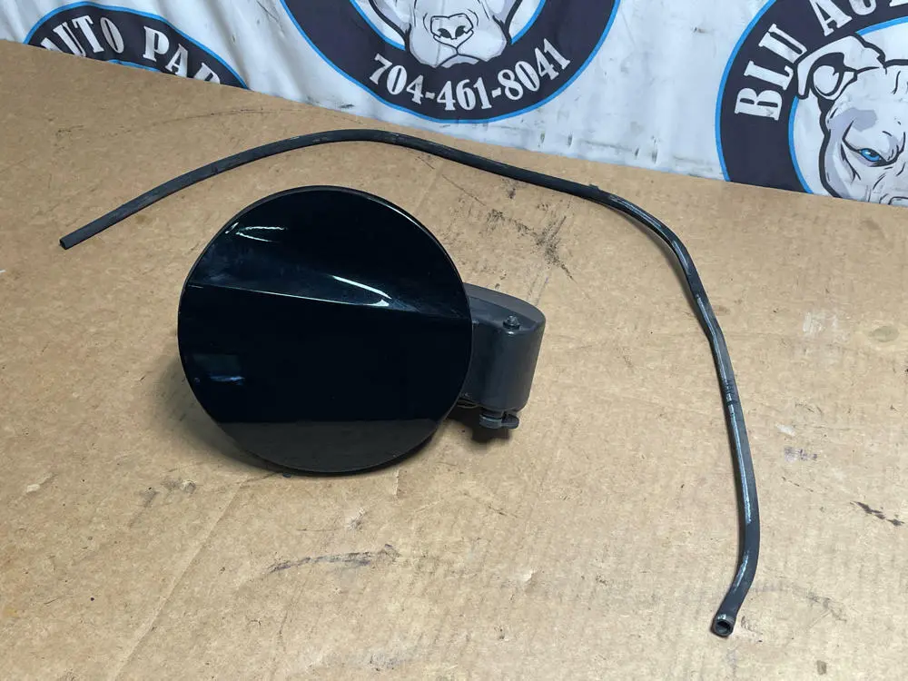 2015-17 Ford Mustang Gt Black Fuel Door 193 1