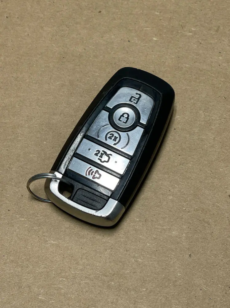 2018-23 Ford Mustang Gt Key Fob 206 1