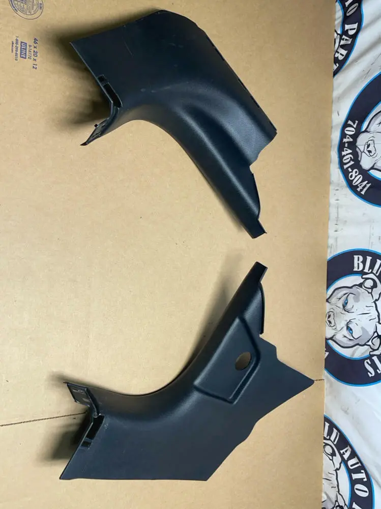 2018-23 Ford Mustang Gt Kick Panels Pair 206 1