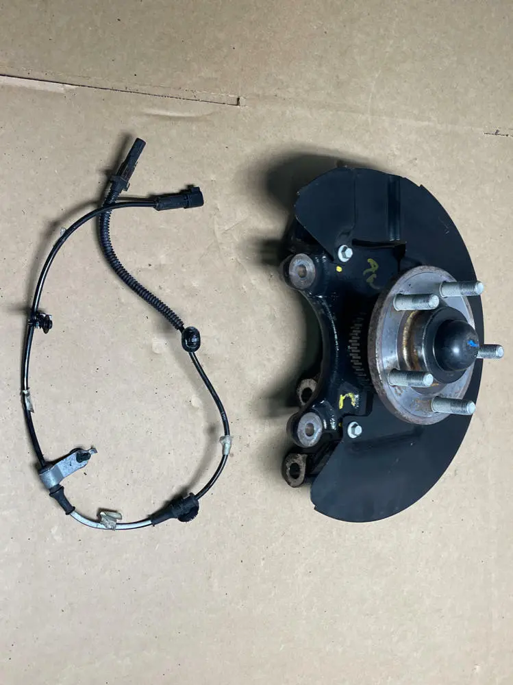 2018-23 Ford Mustang Gt Front Driver Lh Spindle W/ Abs Sensor 205 1