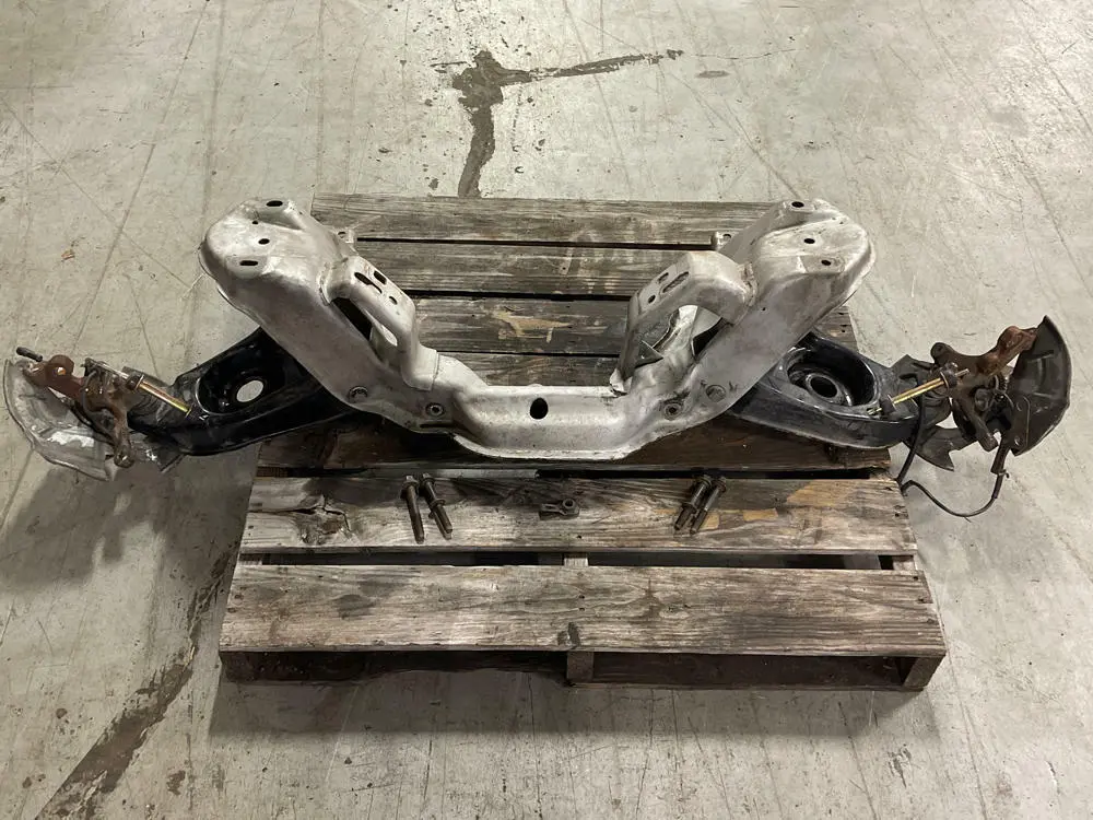 2003-04 Ford Mustang Svt Cobra K-Member Drop-Out Assembly 203 1