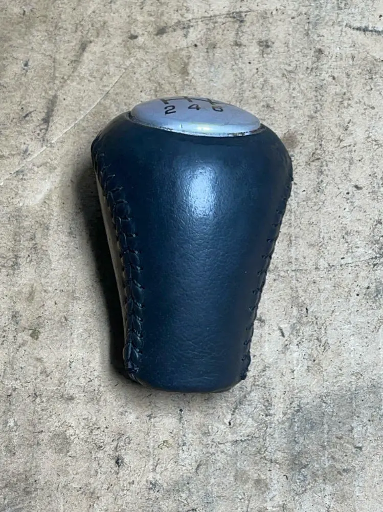 2003-04 Ford Mustang Svt Cobra T56 6-Speed Shift Knob 203 1
