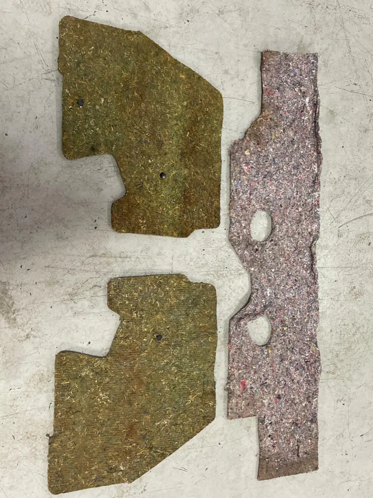 2003-04 Ford Mustang Svt Cobra Rear Interior Insulation Set 203 1
