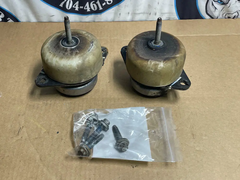 2015-23 Ford Mustang Gt 5.0 Engine Mounts 210 1