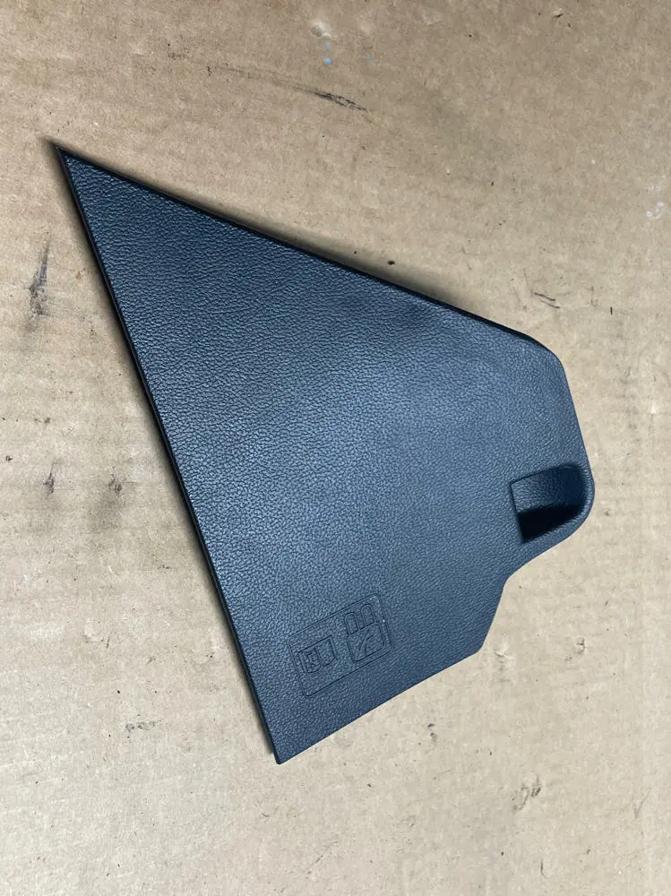 2015-17 Ford Mustang Interior Fuse Box Cover Trim 210 1