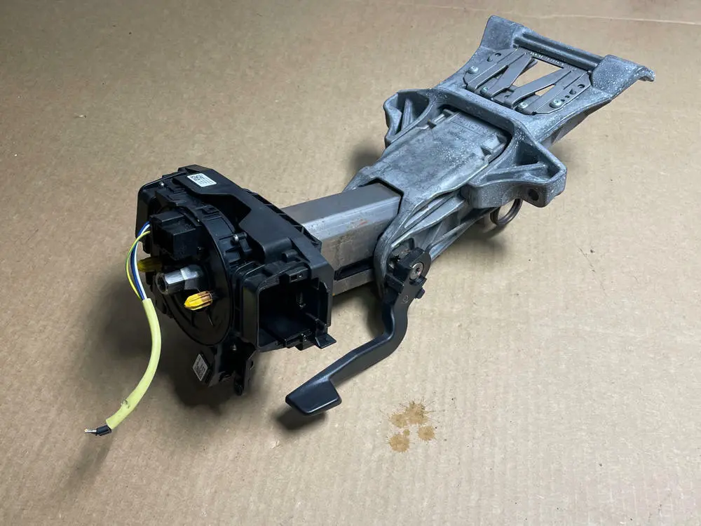 2015-17 Ford Mustang Steering Column 210 1
