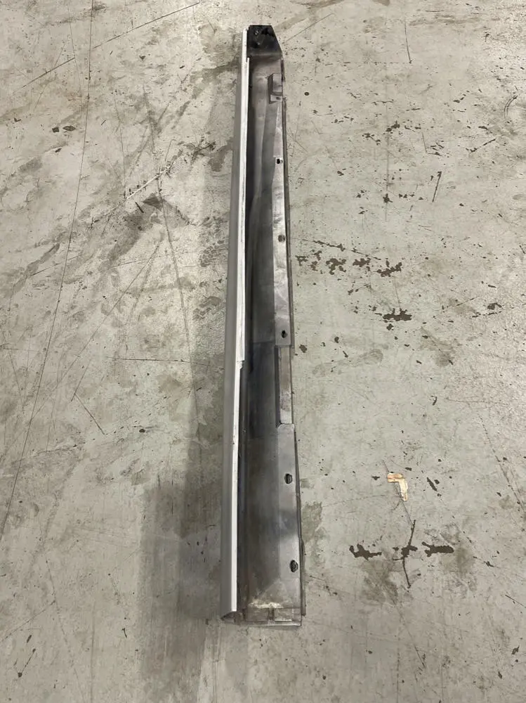 2005-06 Pontiac Gto Lh Driver Side Skirt 200 1
