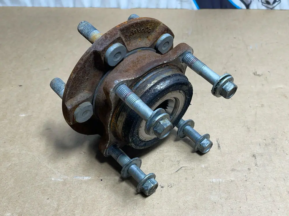 2018-23 Ford Mustang Gt Rear Hub Assembly 207 1