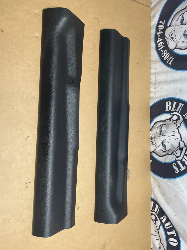 2018-23 Ford Mustang Door Sills 204 1