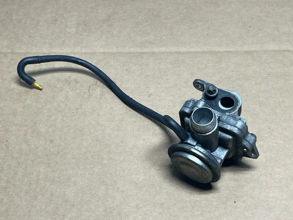 2007-09 Mercedes E63 Amg Egr Valve 215 1