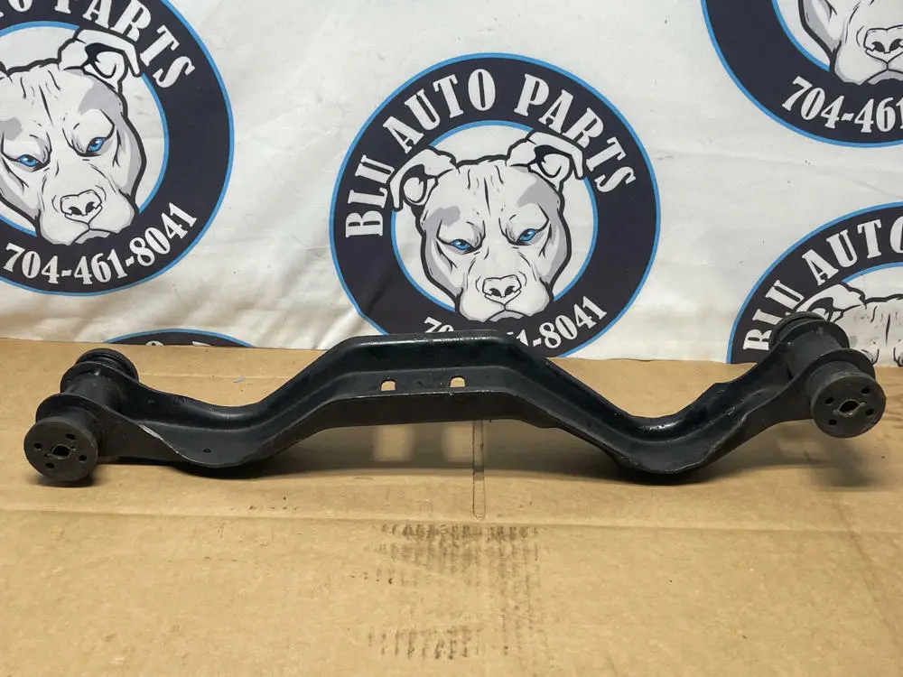 1987-93 Ford Mustang Gt T5 Transmission Crossmember Mount 201 1