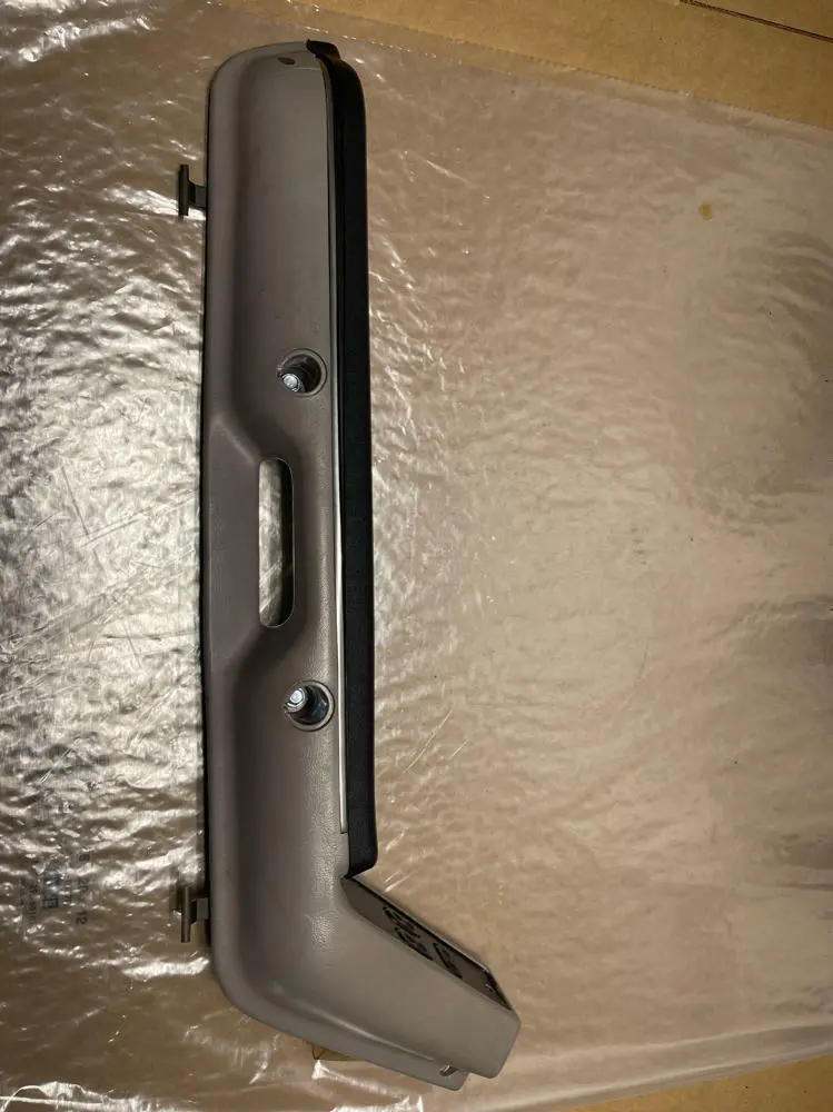 1987-93 Ford Mustang Gt Driver Lh Arm Rest- Opal Grey 201 1