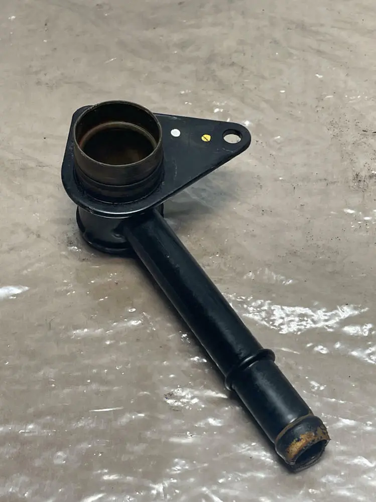 2003-04 Ford Mustang Svt Cobra Coolant Passage Pipe 208 1