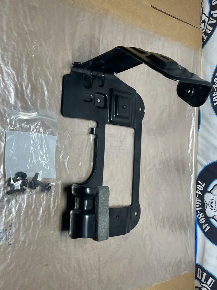 2018-23 Ford Mustang Subwoofer Bracket 212 1