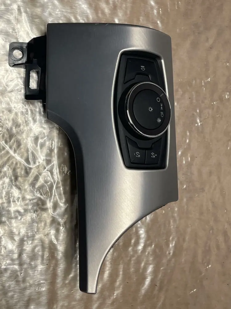 2018-23 Ford Mustang Headlight Switch Panel 212 1