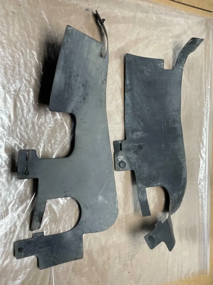 2003-04 Ford Mustang Svt Cobra Splash Shield Set 228 1