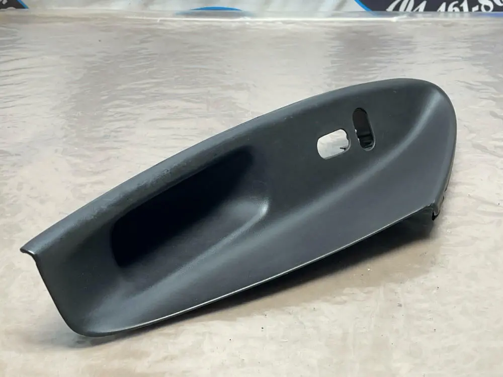 2003-04 Ford Mustang Svt Cobra Oem Door Cup Dark Charcoal Coupe Pass. Rh 228 1