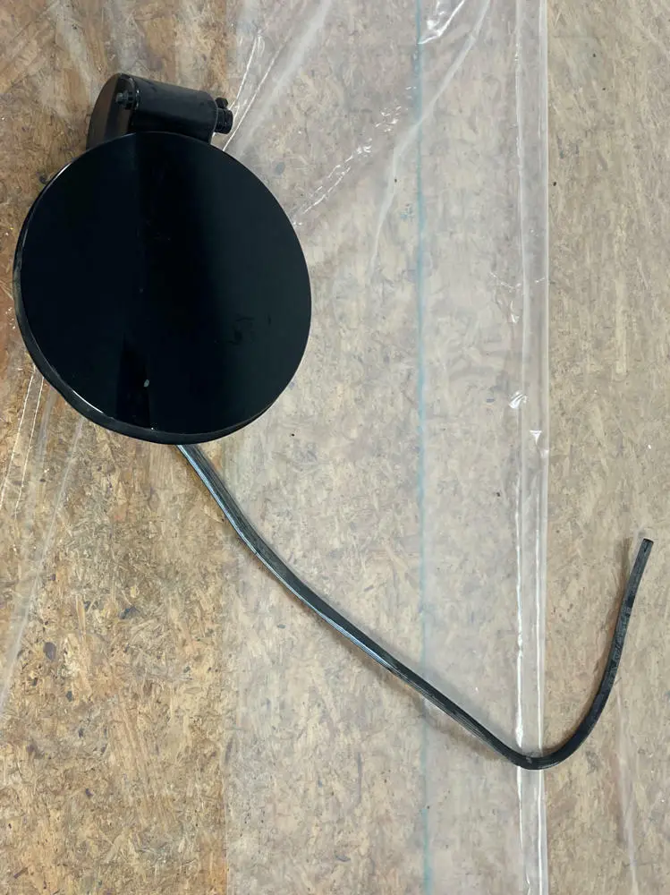 2018-23 Ford Mustang Gt Fuel Door Assembly (G1) 216 1