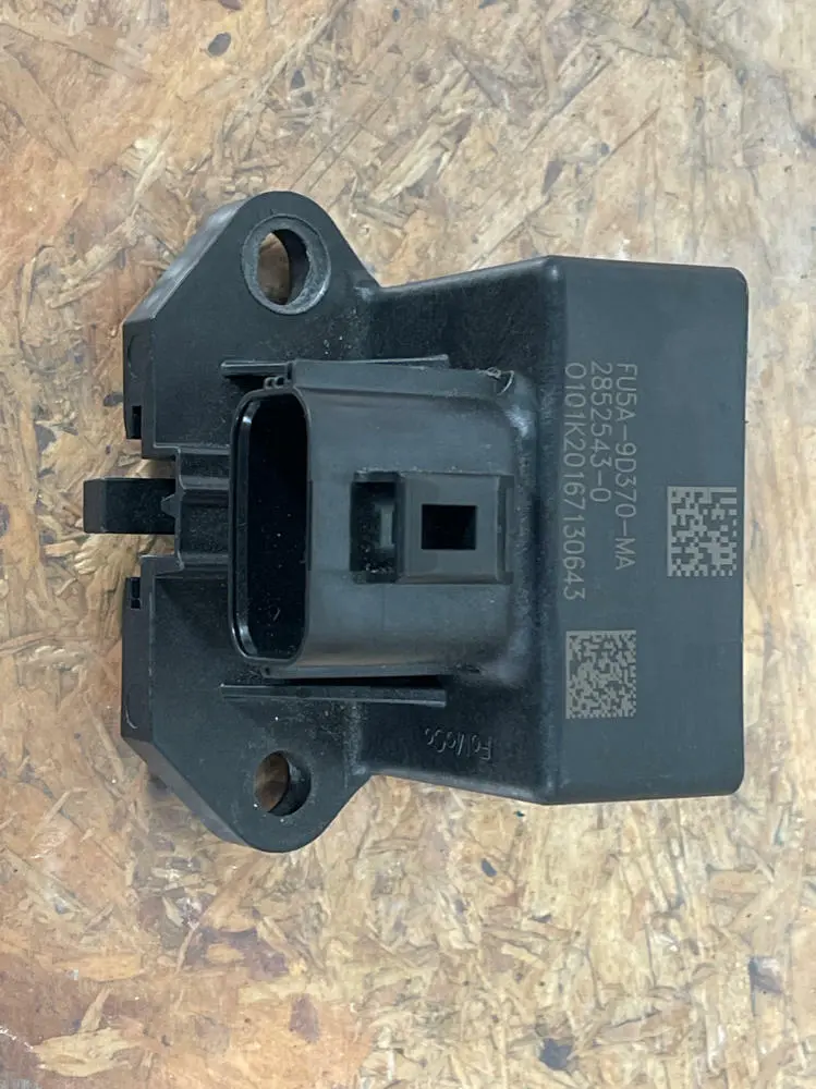 2018-23 Ford Mustang Gt Fuel Pump Driver Module 216 1