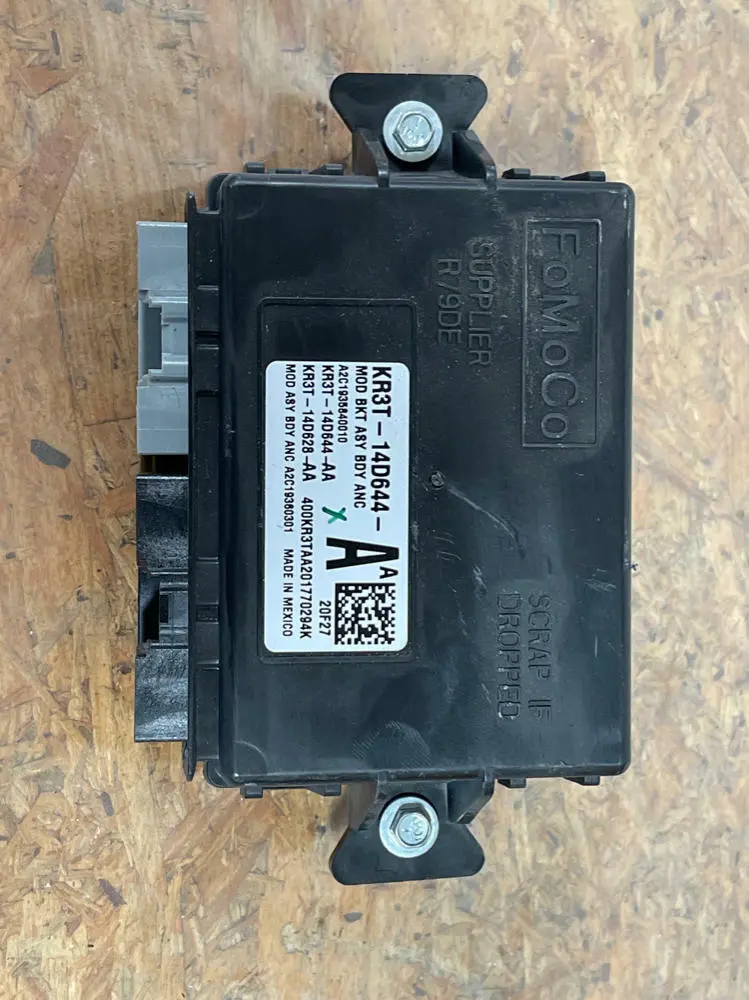 2018-23 Ford Mustang Gt Lighting Control Module 216 1
