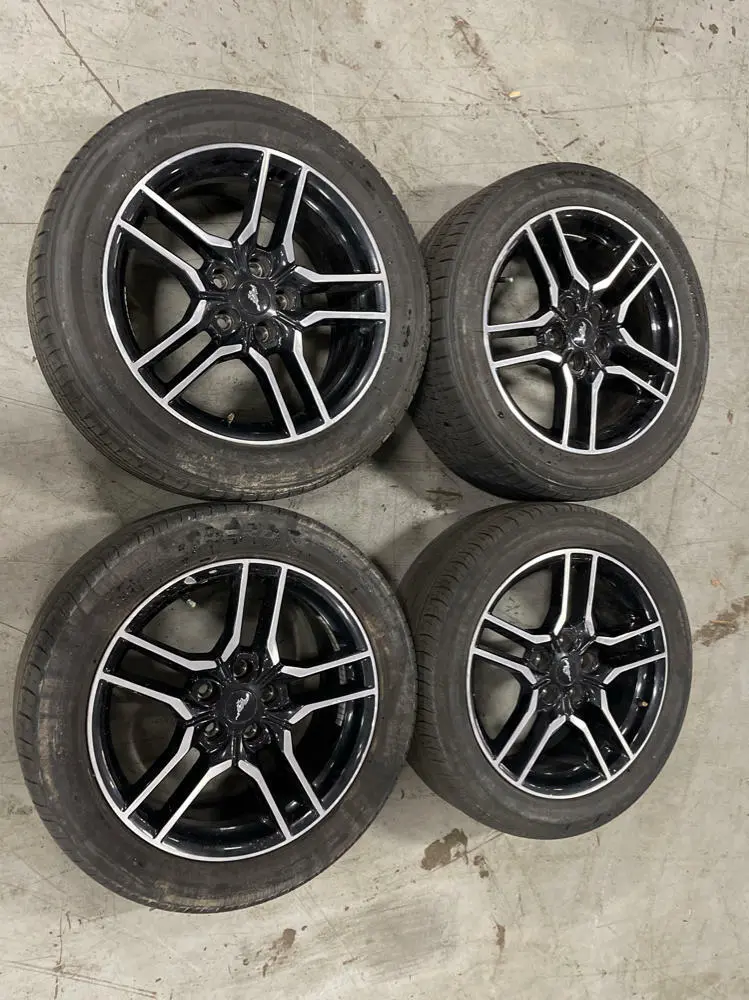 2018-23 Ford Mustang Gt Oem 18" Black "Diamond Cut" Wheels 223 1