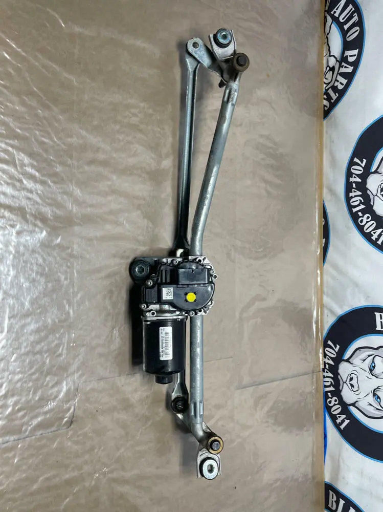 2015-23 Ford Mustang Gt V6 Wipe Motor Assembly 214 1