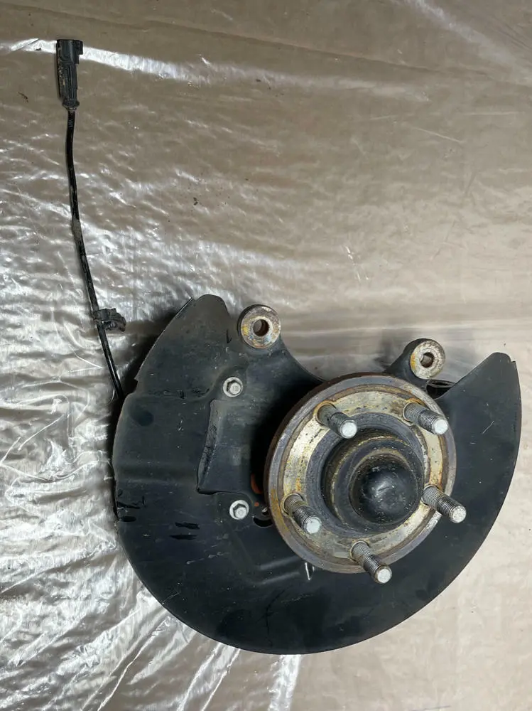 2015-17 Ford Mustang Gt V6 Passenger Right Front Spindle 214 1