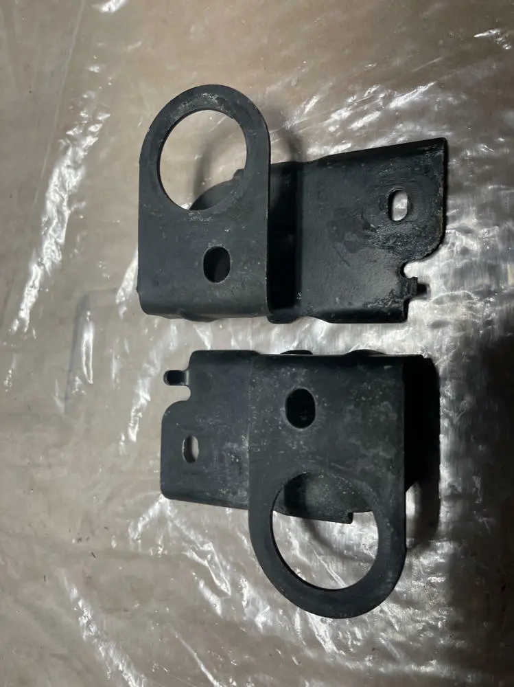 2003-04 Ford Mustang Svt Cobra Upper Radiator Brackets Pair 225 1