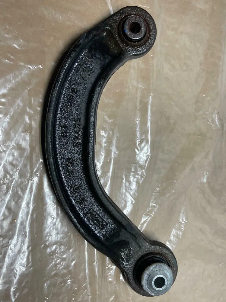 2015-23 Ford Mustang S550 Driver Lh Rear Upper Control Arm 227 1