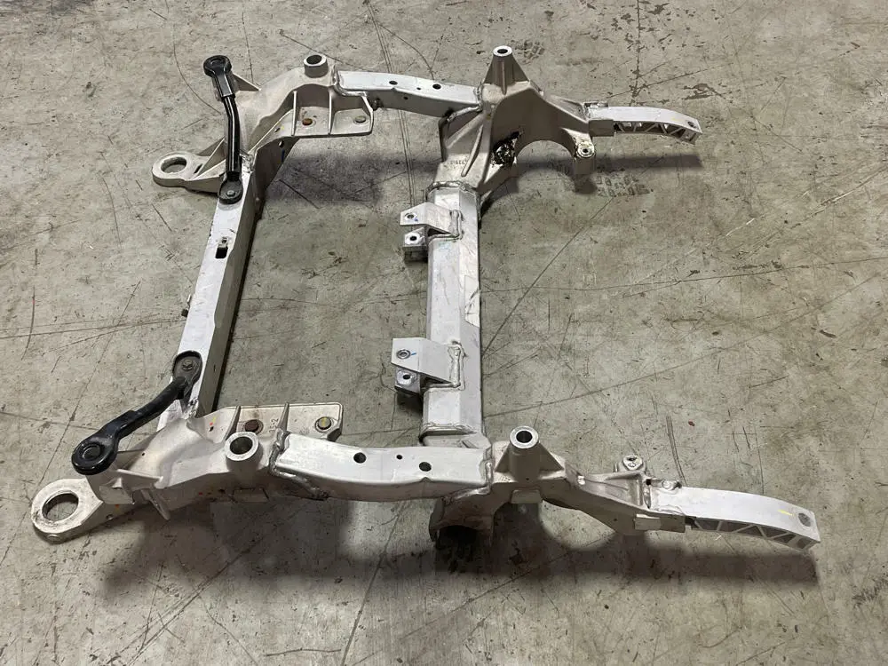 2016-23 Chevrolet Camaro Ss Front Suspension Cradle 38K Miles Oem 199 2