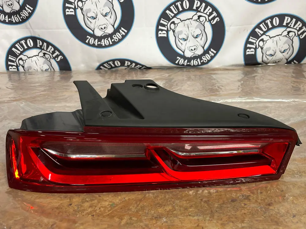2016-23 Chevrolet Camaro Ss Lh Tail Light 199 1
