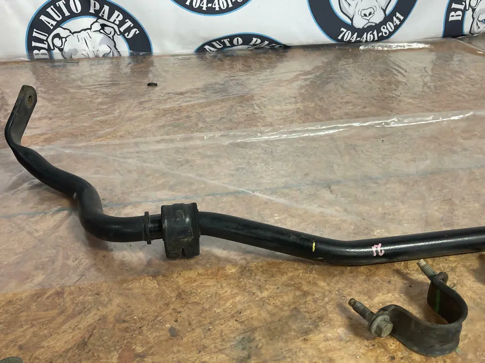 2015-17 Ford Mustang Gt Oem Front Sway Bar 211 2