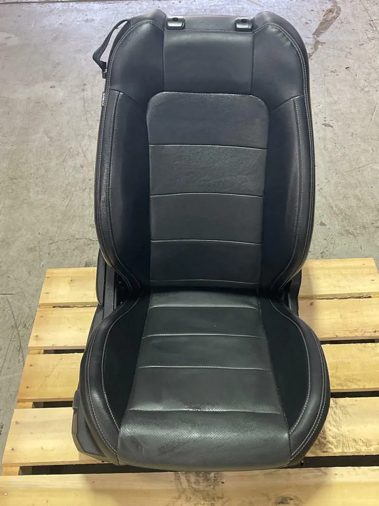 2015-17 Ford Mustang Gt 5.0 S550 Passenger Seat  211 1