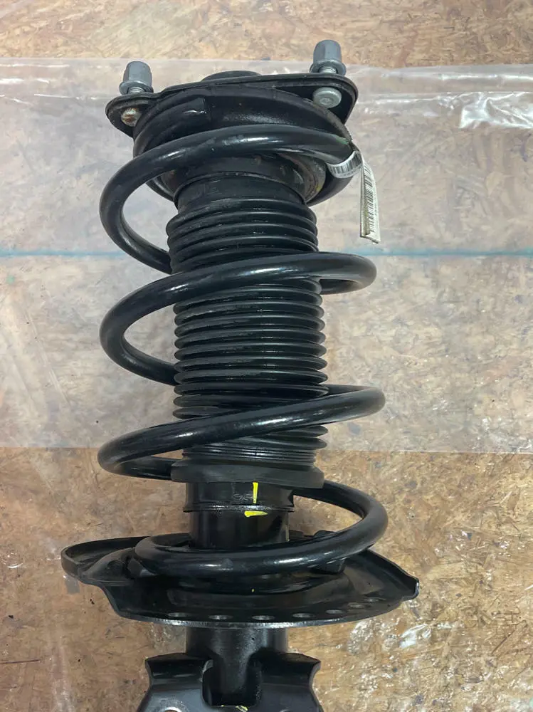 2015-17 Ford Mustang Gt Passenger Front Rh Strut Assembly 211 2
