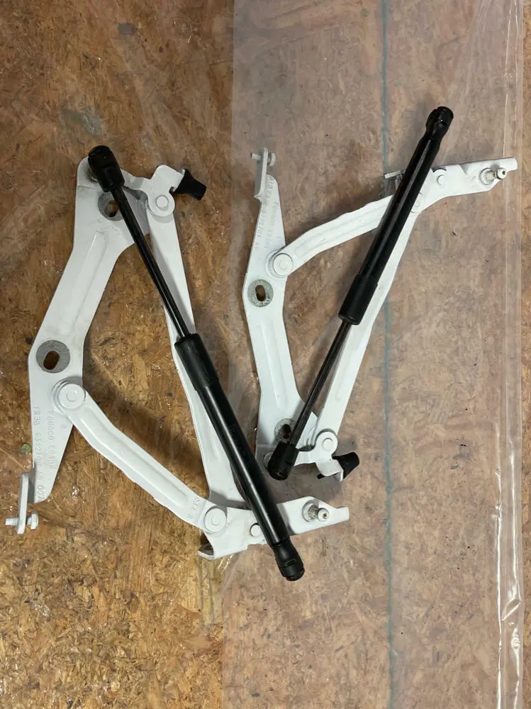 2015-17 Ford Mustang Gt 5.0 S550 Trunk Hinges Pair (Z1-Oxford White) 211 1