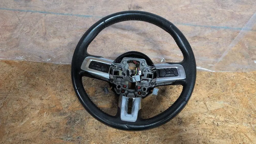 2018-23 Ford Mustang Steering Wheel Leather 242 1