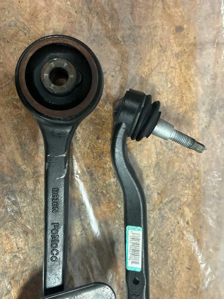2018-23 Ford Mustang Front Passenger Rh Performance Pack Control Arms 2