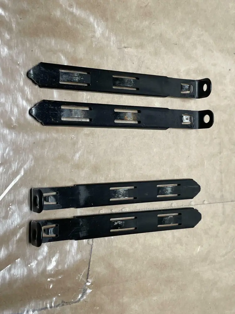 1999-04 Ford Mustang Gt Svt V6 Head Light Clips Set Oem 233 1