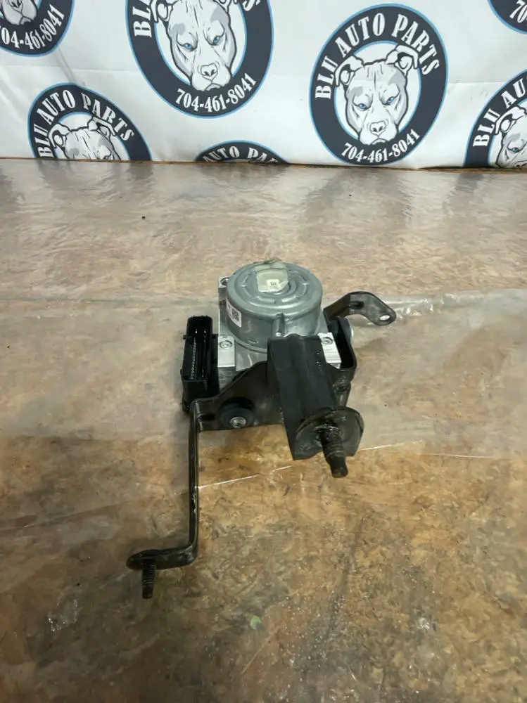 2015-23 Ford Mustang Gt S550 5.0 Abs Module 223 1