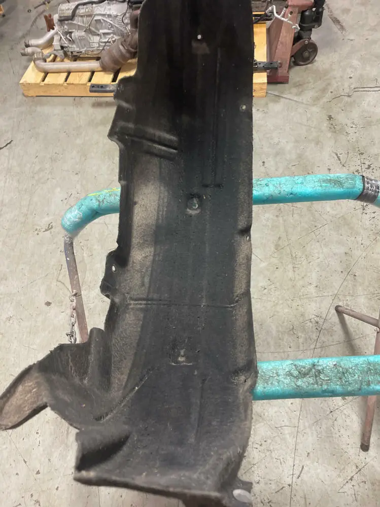 2015-17 Ford Mustang Gt Rear Driver Lh Wheel Well 224 1