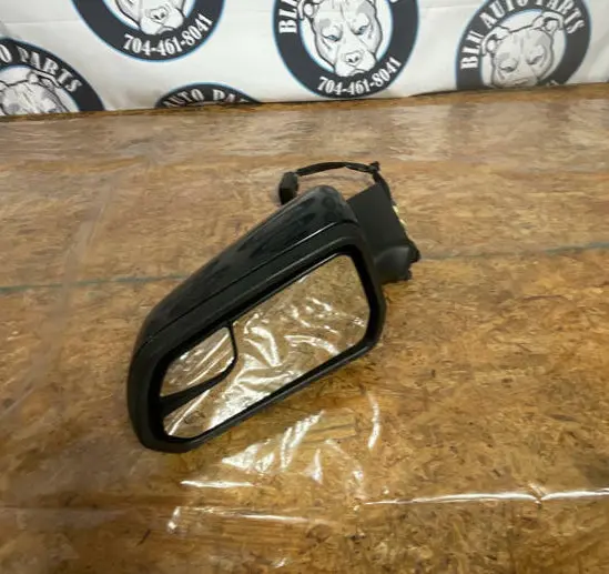 2015-17 Ford Mustang Gt Lh Side View Mirror (Code G1)- Heated, Puddle 224 1