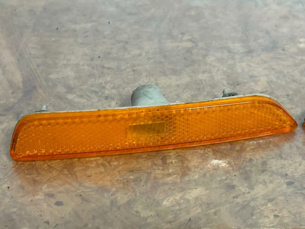 2011-14 Ford Mustang Gt Amber Front Bumper Reflectors Pair 231 2